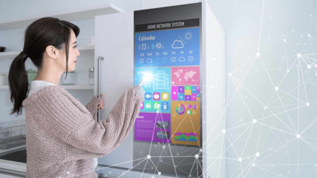 What Are The Benefits of Smart Refrigerators ? Multi functional Touchscreens and Built-In Entertainment_